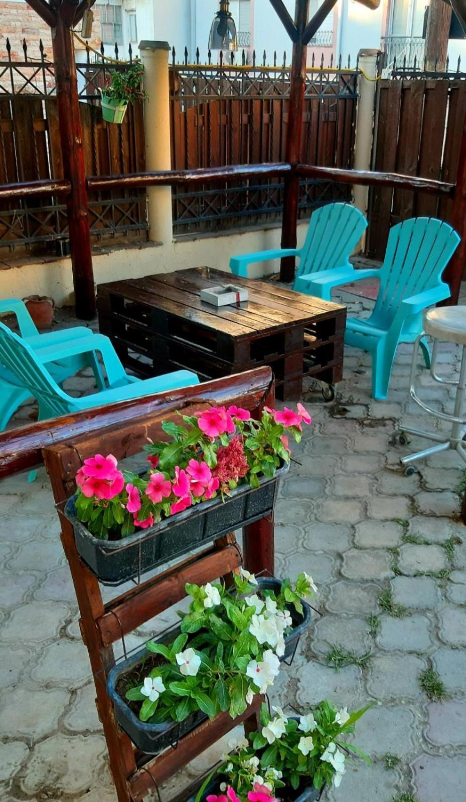 City Hostel Skopje Ngoại thất bức ảnh